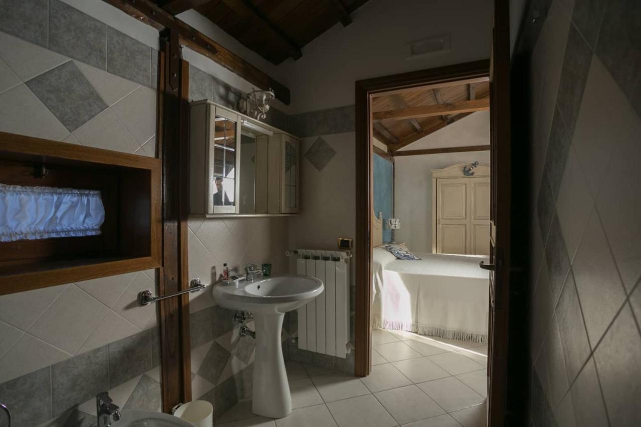 לטינה B&B Oasi Di Mamma Clara מראה חיצוני תמונה