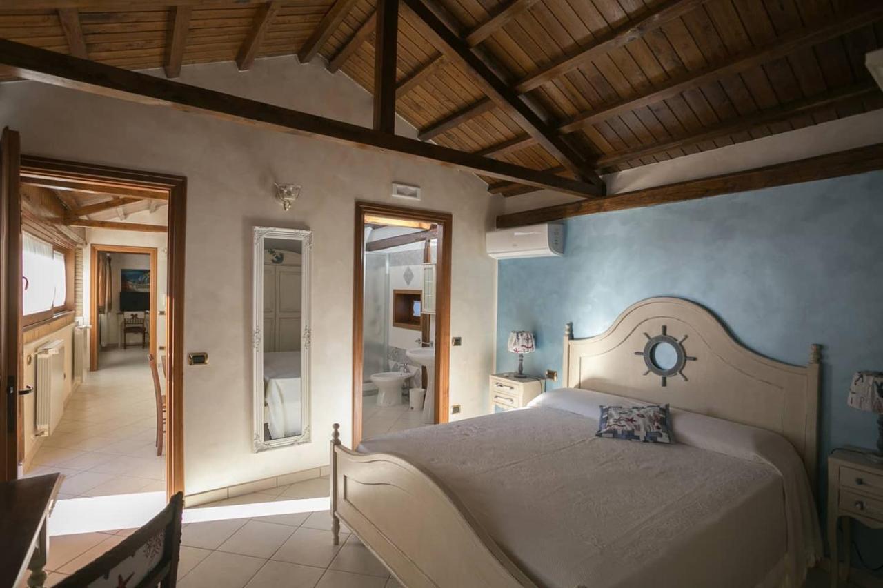לטינה B&B Oasi Di Mamma Clara מראה חיצוני תמונה