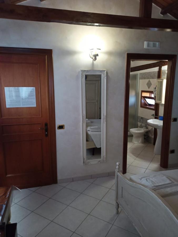 לטינה B&B Oasi Di Mamma Clara מראה חיצוני תמונה
